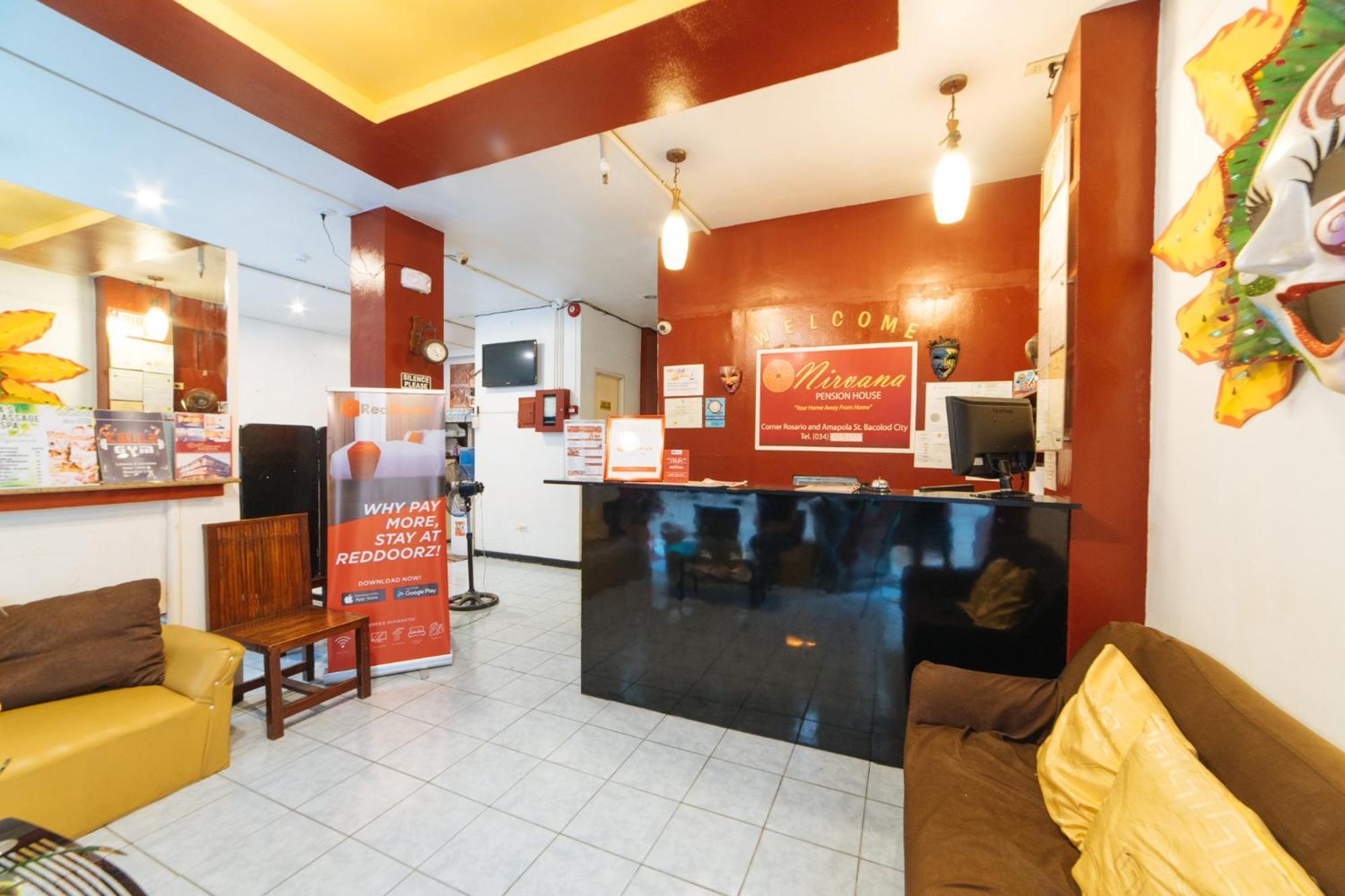 Hotel RedDoorz @ Rosario Street Bacolod Exterior foto