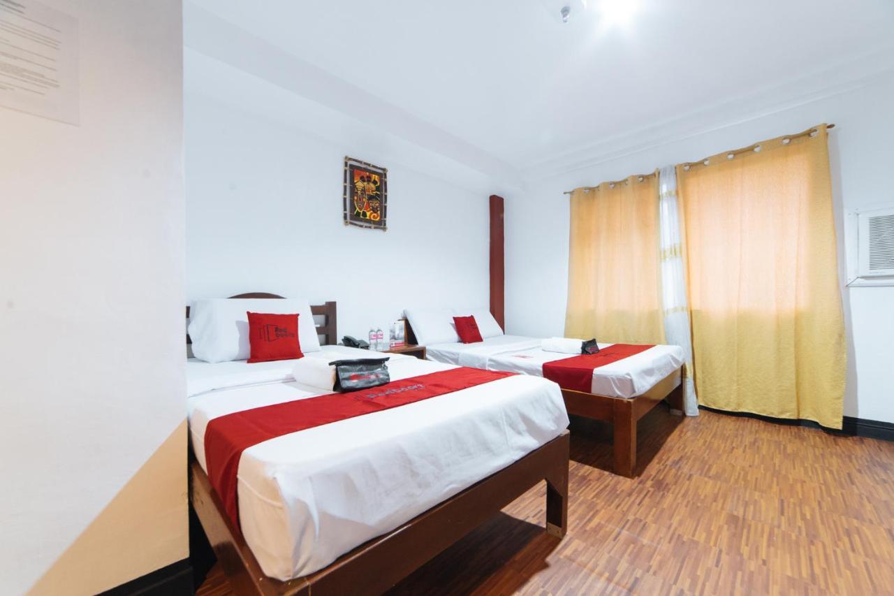 Hotel RedDoorz @ Rosario Street Bacolod Exterior foto